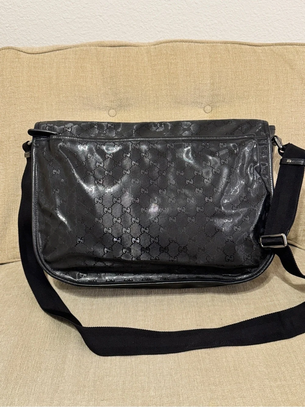 Gucci Black GG Messenger Shoulder Bag